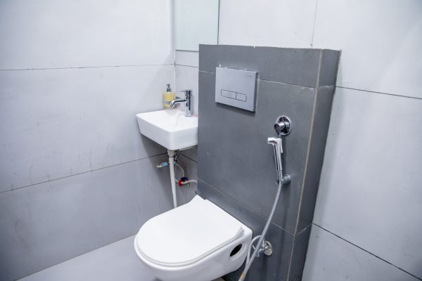 Executive Suite - Image 7
